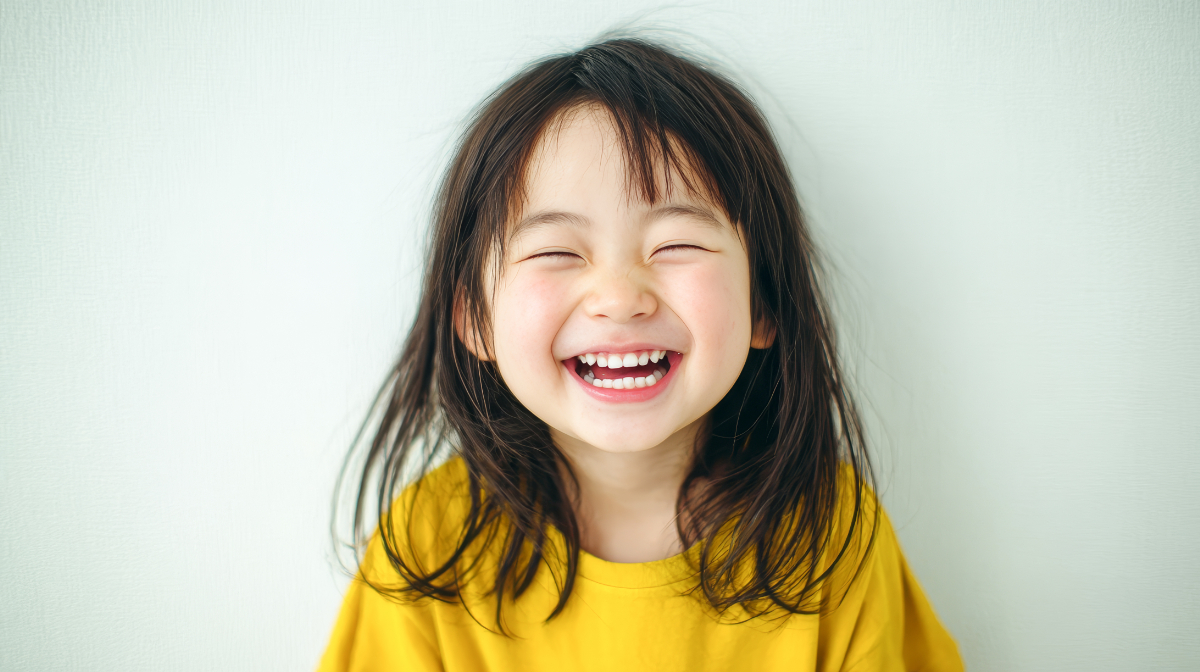 マイオブレースで綺麗な歯並びになった女の子